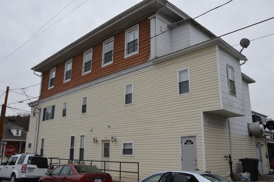 60 Valley St, New Philadelphia, PA à vendre - Autre – Image 2 sur 8