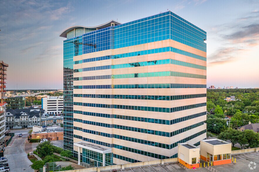 945 Bunker Hill Rd, Houston, TX à louer - Photo principale – Image 1 sur 4