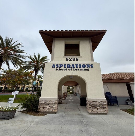 6286 El Camino Real, Carlsbad, CA à vendre Photo de l’immeuble– Image 1 sur 8