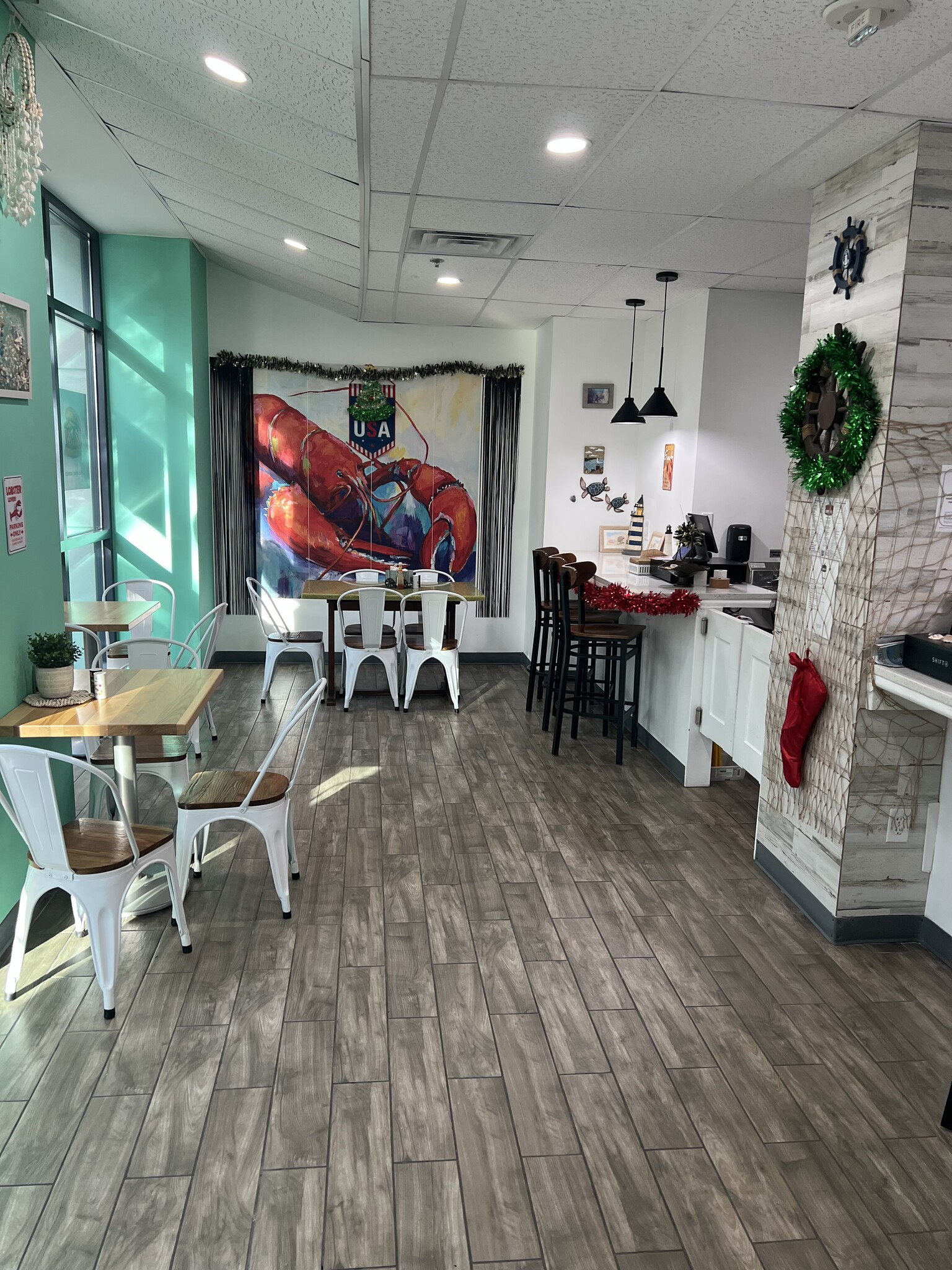 100 N Atlantic Ave, Daytona Beach, FL à louer Photo intérieure– Image 1 sur 10