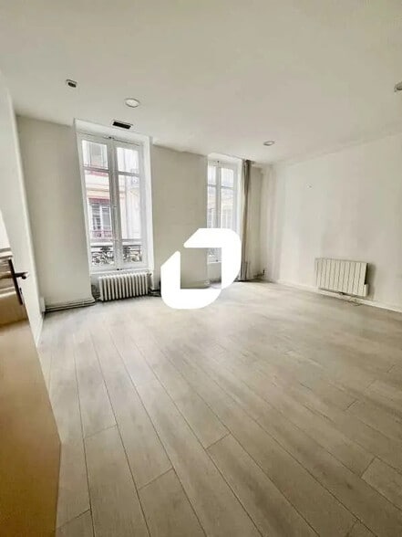 Bureau dans Lyon à louer - Photo de l’immeuble – Image 3 sur 5