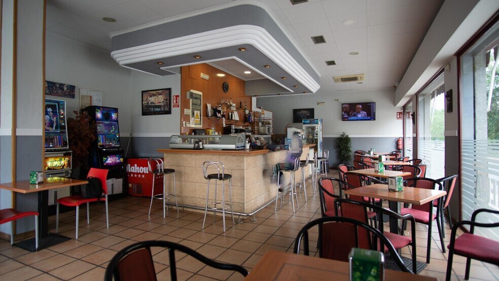 Local commercial dans Elda, Alicante à vendre - Photo intérieure – Image 3 sur 14