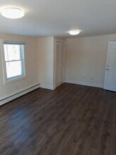 4 Ellsworth Rd, Blue Hill, ME à louer Photo de l’immeuble– Image 2 sur 8