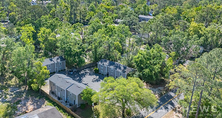 1105 N Oak St, Valdosta, GA à vendre - Photo de l’immeuble – Image 1 sur 5