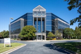 High-End Headquarters Opportunity - Immobilier d'entreprise
