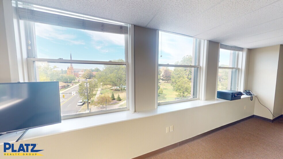 197 W Market St, Warren, OH à louer - Photo intérieure – Image 2 sur 18