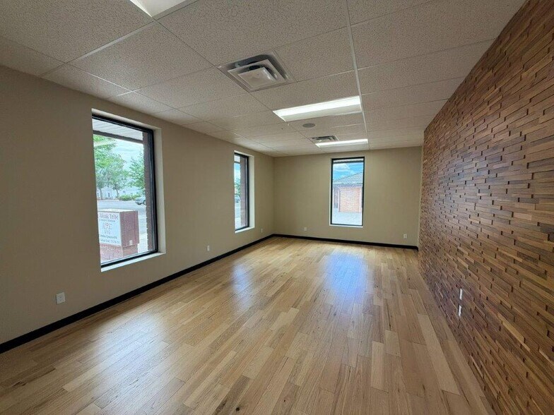 825-855 Railroad St, Elko, NV à louer - Photo de l’immeuble – Image 3 sur 10