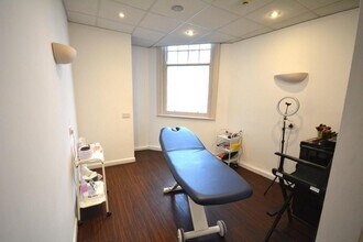 113 Newgate St, Bishop Auckland à louer Photo intérieure– Image 2 sur 15