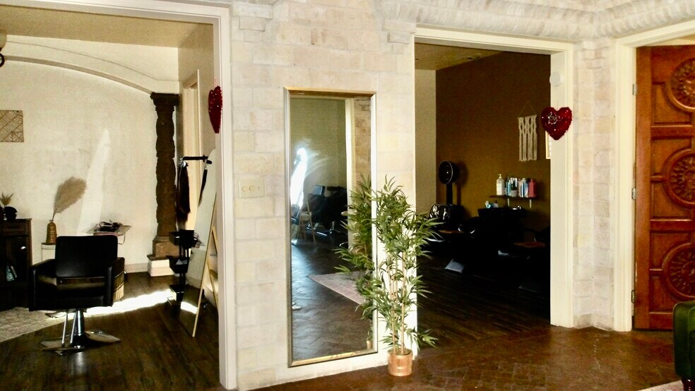 1906A E Tyler, Harlingen, TX à vendre - Photo de l’immeuble – Image 3 sur 49