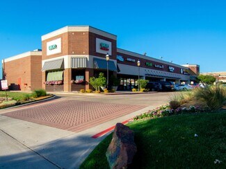 Plus de détails pour 2810 E Trinity Mills Rd, Carrollton, TX - Local commercial à louer