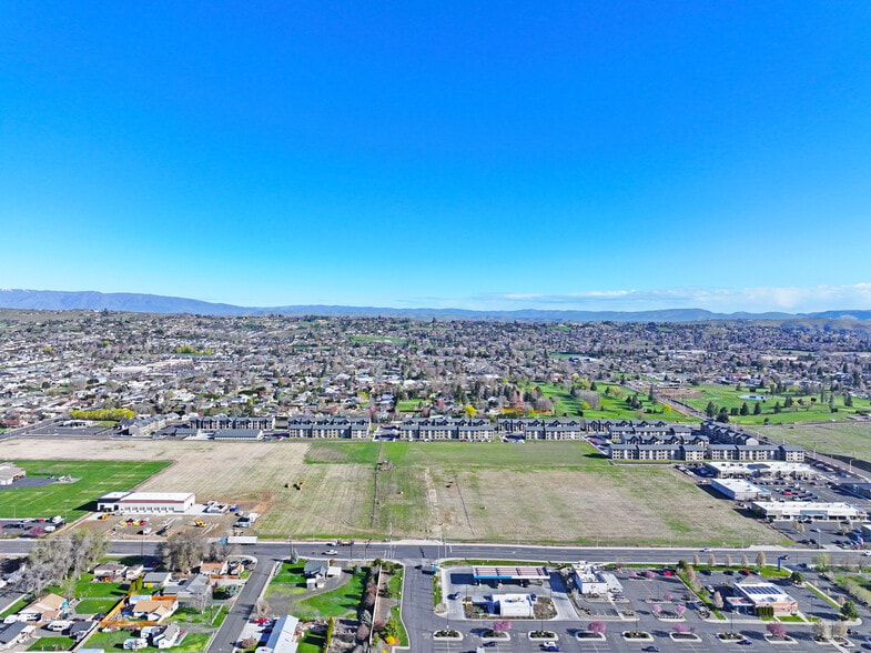 6800 Nob Hill Blvd, Yakima, WA à louer - Photo de l’immeuble – Image 2 sur 6