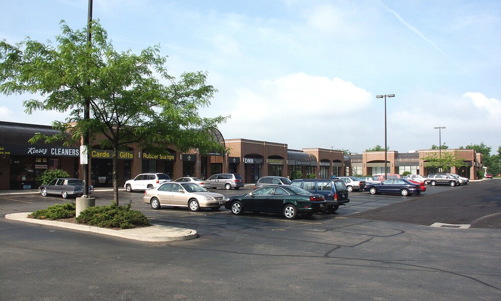 975-1045 Mediterranean Ave, Columbus, OH à louer - Photo de l’immeuble – Image 2 sur 4