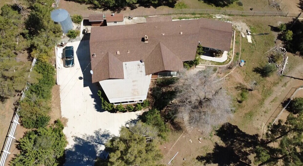 RCFE ready 4bed, 3bth 10,000sq/ft newly remodeled House for Lease, Acton, CA à louer - Photo principale – Image 1 sur 28