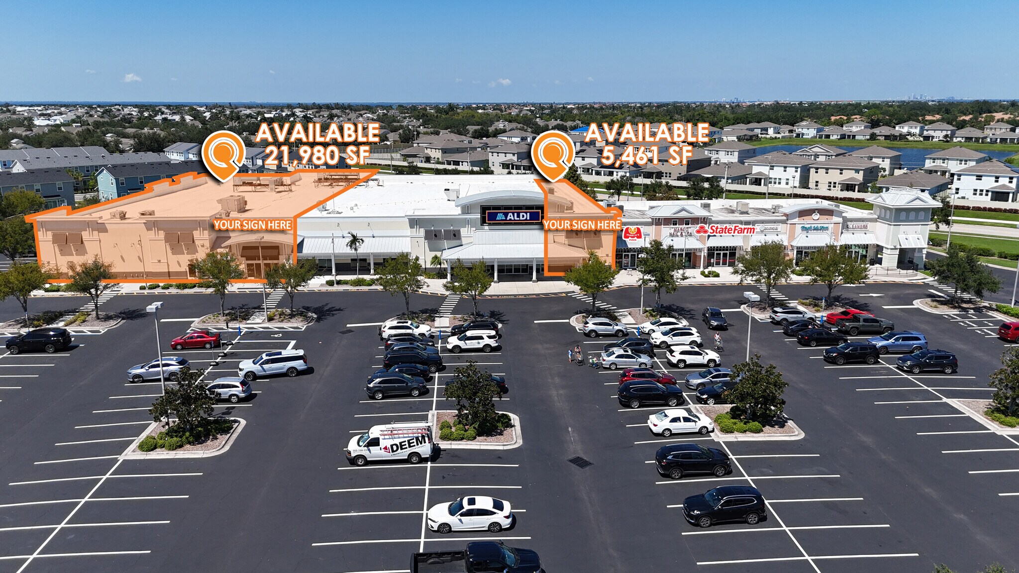 2527 Harbor Village Lane, Apollo Beach, FL à louer Photo de l’immeuble– Image 1 sur 8