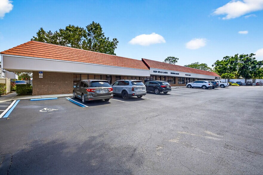 36310-36472 Us Hwy 19 N, Palm Harbor, FL à louer - Photo de l’immeuble – Image 3 sur 24