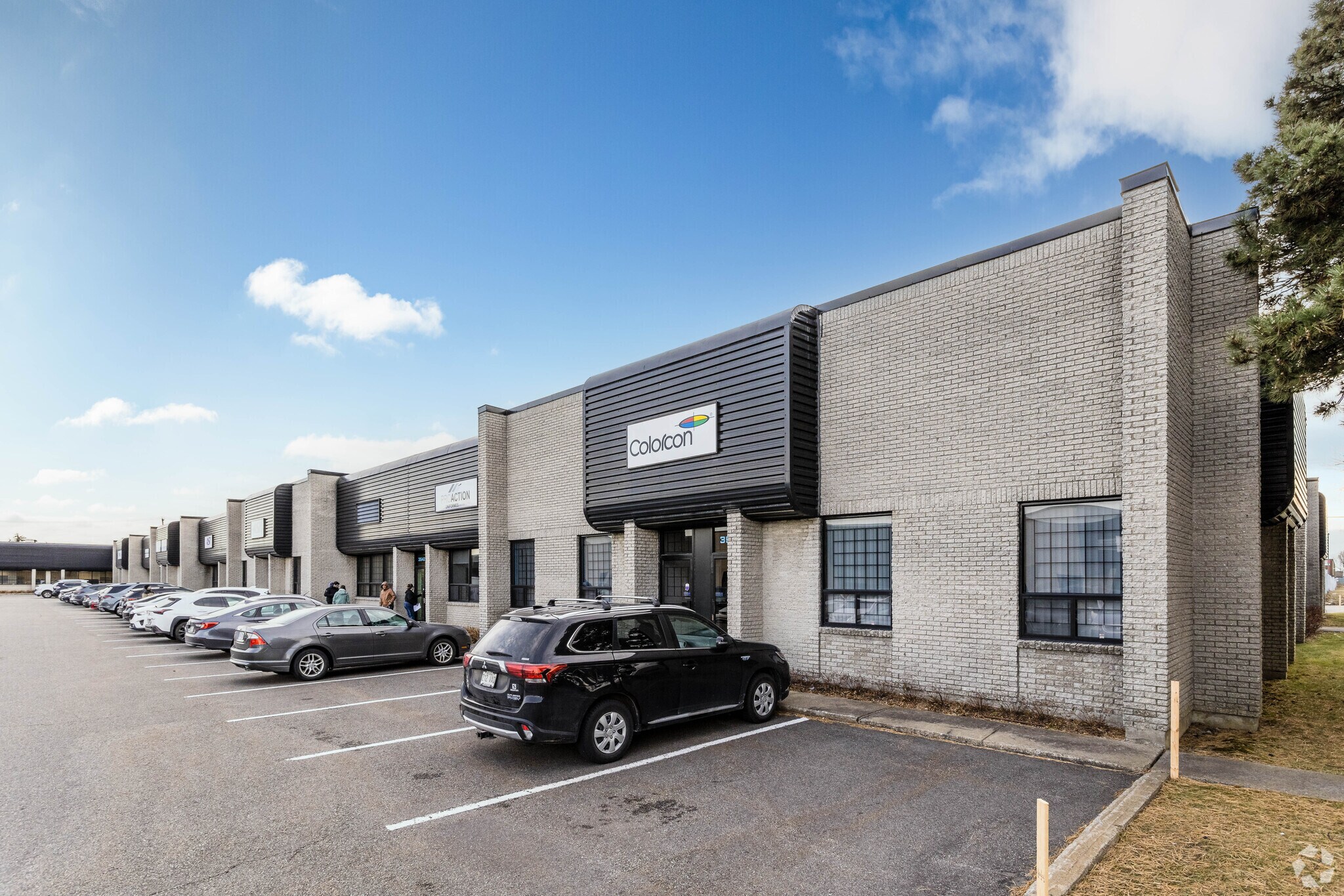 3440-3560 Rue Ashby, Montréal, QC à louer Photo principale– Image 1 sur 6