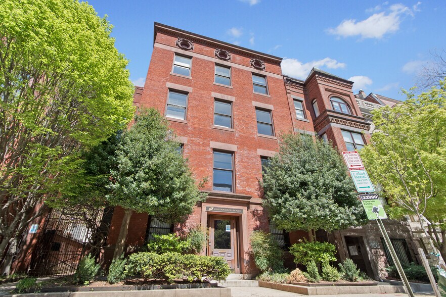 1719 & 1723 N Street Northwest portefeuille de 2 biens à vendre sur LoopNet.fr - Photo de l’immeuble – Image 3 sur 25
