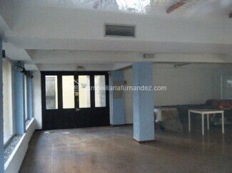 Plus de détails pour Local commercial à vendre