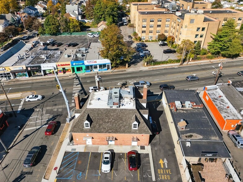 730 Fulton Ave, Hempstead, NY à vendre - Aérien – Image 3 sur 16