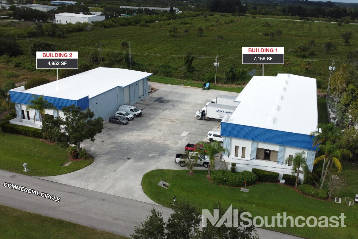 7328 Commercial Cir, Fort Pierce, FL à louer Photo de l’immeuble– Image 1 sur 17