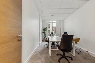 8 Avenue Hoche, Paris à louer Photo intérieure– Image 2 sur 9