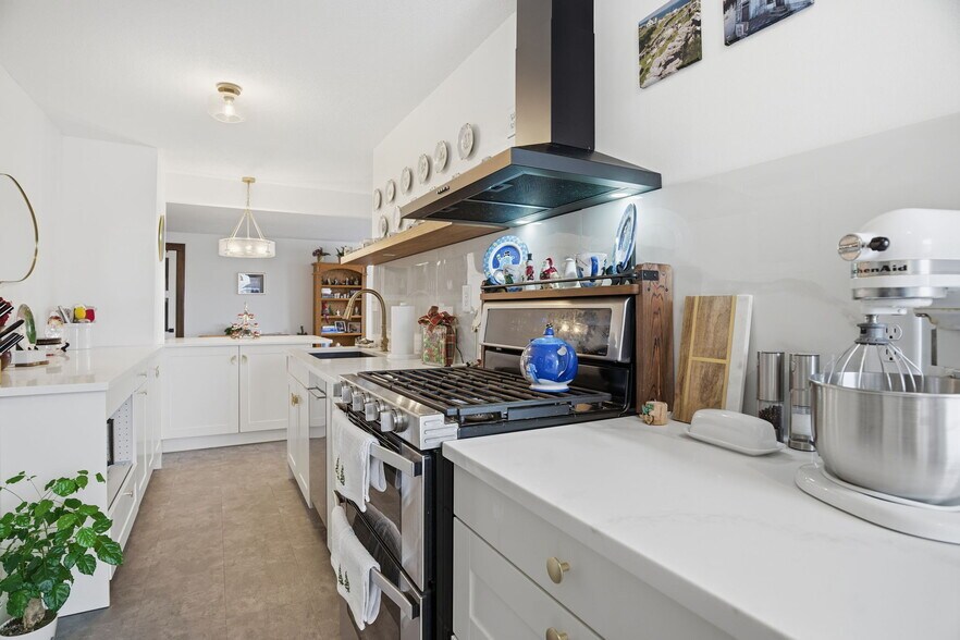 3102 W 44th St, Minneapolis, MN à vendre - Photo de l’immeuble – Image 3 sur 31