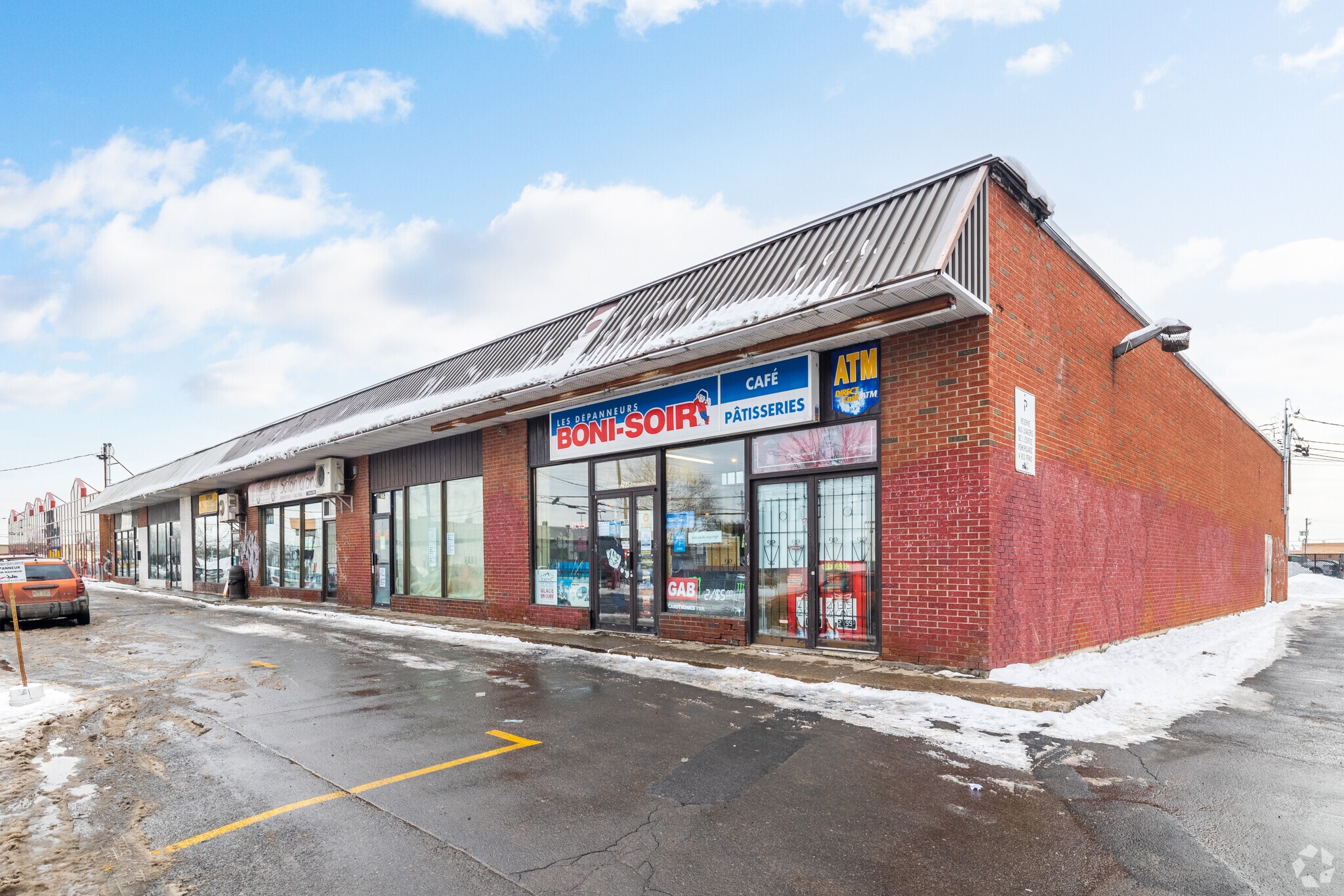 299-305 Rue Lawrence, Longueuil, QC à vendre Photo principale– Image 1 sur 6