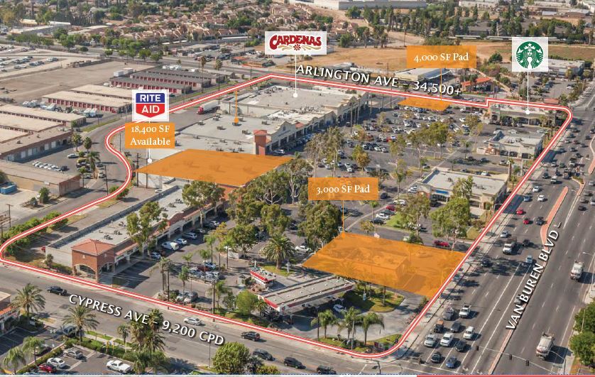6150-6350 Van Buren Blvd, Riverside, CA à louer - Photo de l’immeuble – Image 1 sur 4