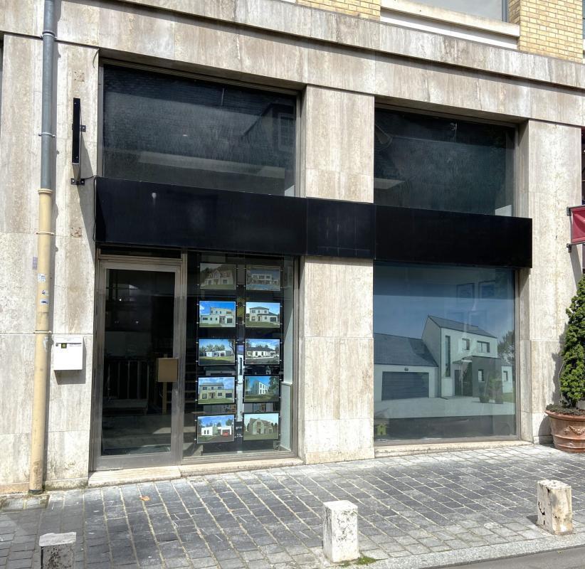 Local commercial dans Chartres à louer Photo de l’immeuble– Image 1 sur 14