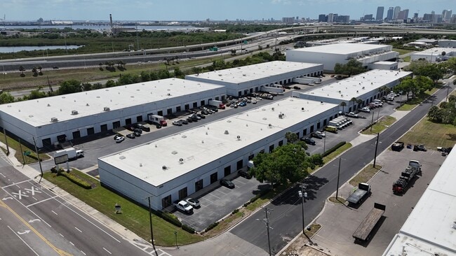 Plus de détails pour 1212 N 39th St, Tampa, FL - Industriel/Logistique à louer