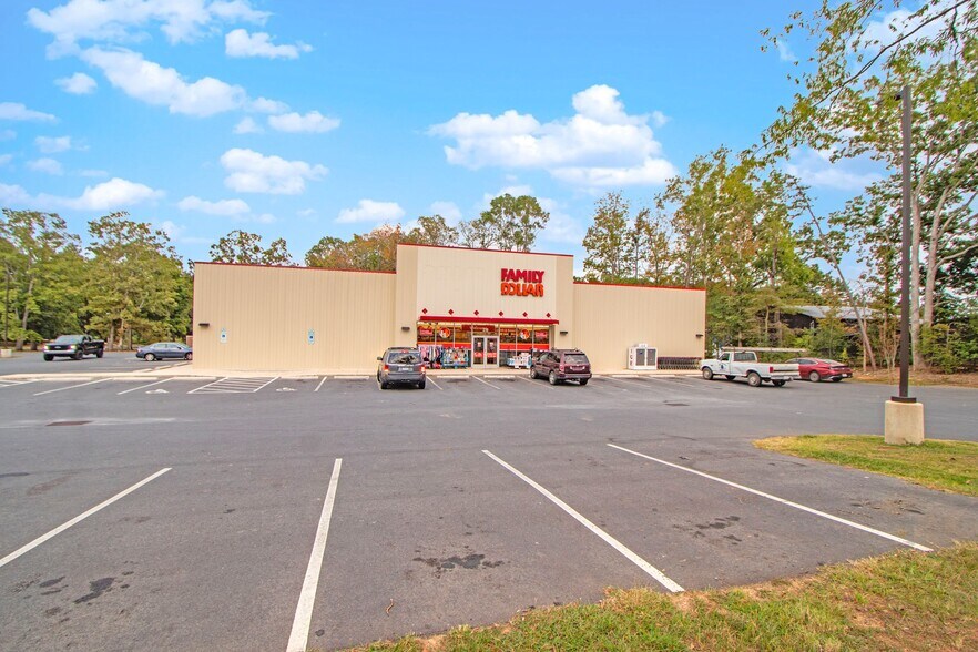 210 Highway 740 Byp E, Albemarle, NC à vendre - Photo de l’immeuble – Image 2 sur 8