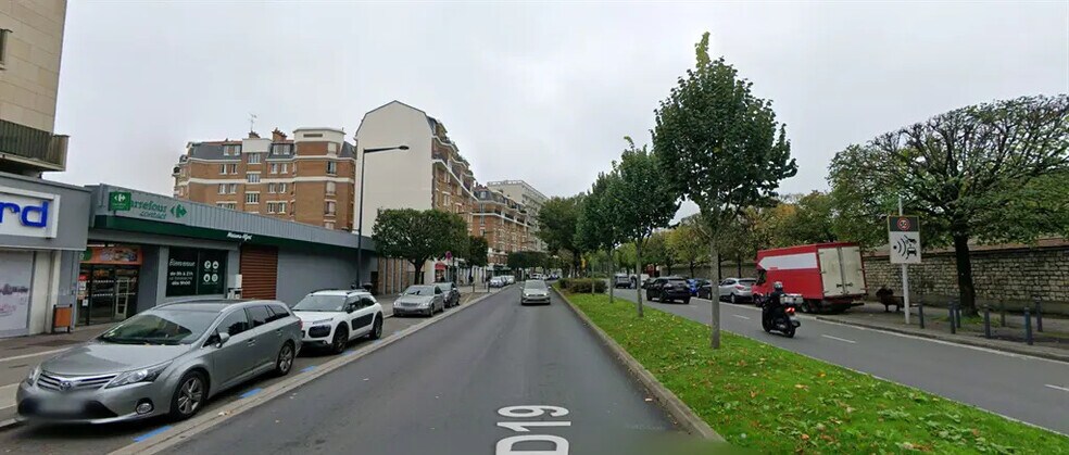 Local commercial dans Maisons-Alfort à louer - Photo de l’immeuble – Image 2 sur 3