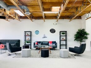 1424 Lincoln Blvd, Santa Monica, CA à louer Photo intérieure– Image 1 sur 10