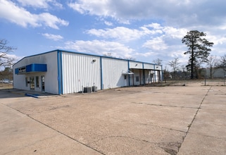 110 Horne St, West Monroe, LA à louer Photo de l’immeuble– Image 1 sur 9