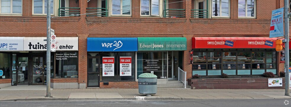 2138-2148 Queen St, Toronto, ON à louer - Photo de l’immeuble – Image 3 sur 5