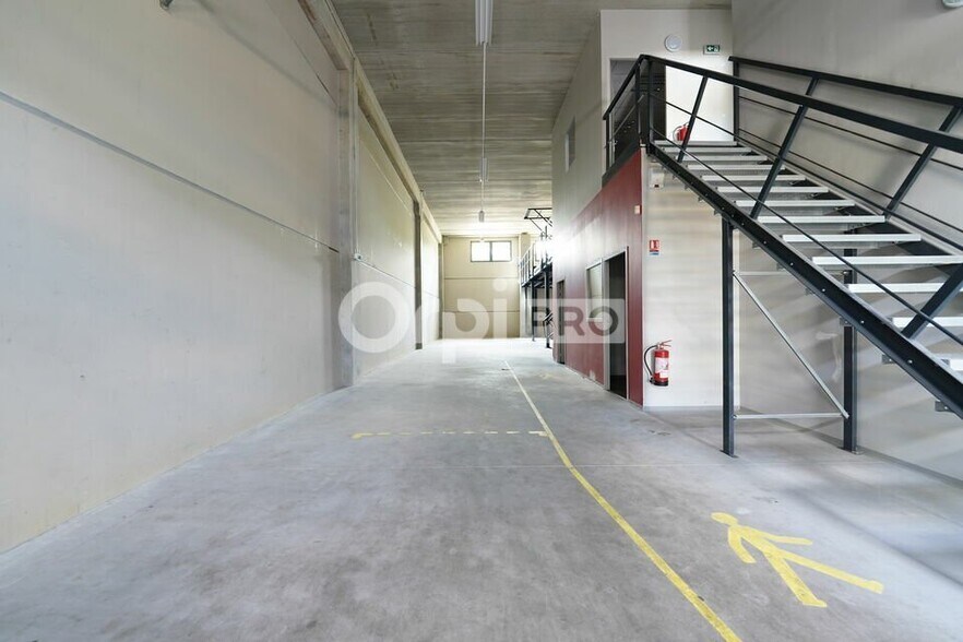 287 Rue Barthelemy Thimonnier, Brignais à louer - Photo intérieure – Image 3 sur 12