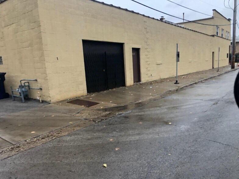 4835 Louise St, Skokie, IL à vendre - Photo de l’immeuble – Image 2 sur 2