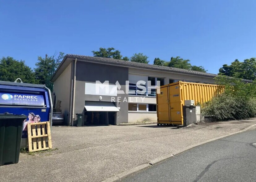 Local d’activités dans Dardilly à louer - Photo de l’immeuble – Image 1 sur 10