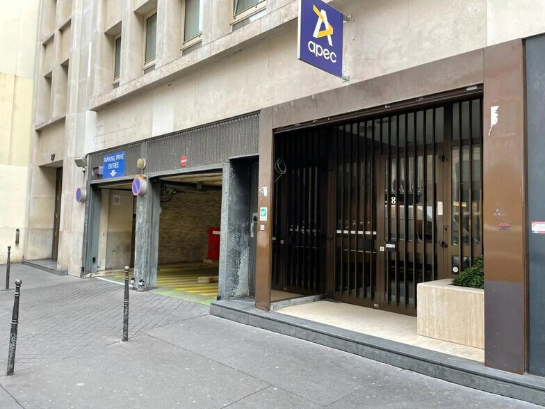 87-89 Rue La Boétie, Paris à louer - Photo de l’immeuble – Image 2 sur 10