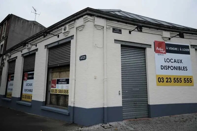 Local commercial dans Saint-Quentin à louer - Photo de l’immeuble – Image 1 sur 3