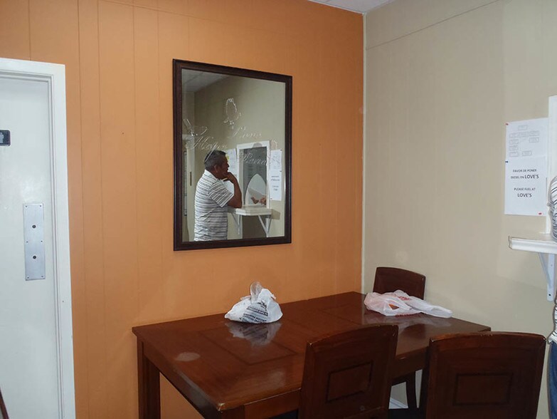 1605 Military Rd, Brownsville, TX à louer - Photo intérieure – Image 2 sur 24