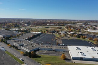 Plus de détails pour 400-440 Airport Rd, Elgin, IL - Industriel/Logistique à louer