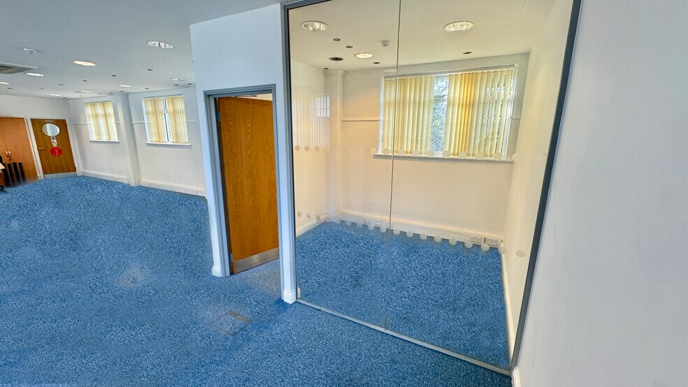 London Rd, Hassocks à louer - Photo de l’immeuble – Image 3 sur 4