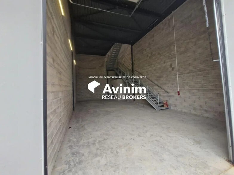 Industriel/Logistique dans Tremblay-en-France à louer - Photo intérieure – Image 2 sur 5