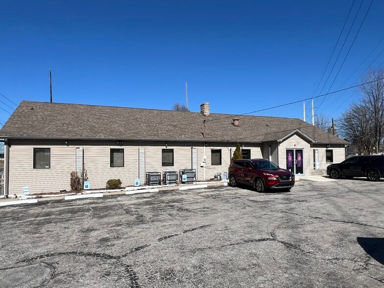 955 Oliver Ave, Indianapolis, IN à vendre - Photo de l’immeuble – Image 3 sur 10