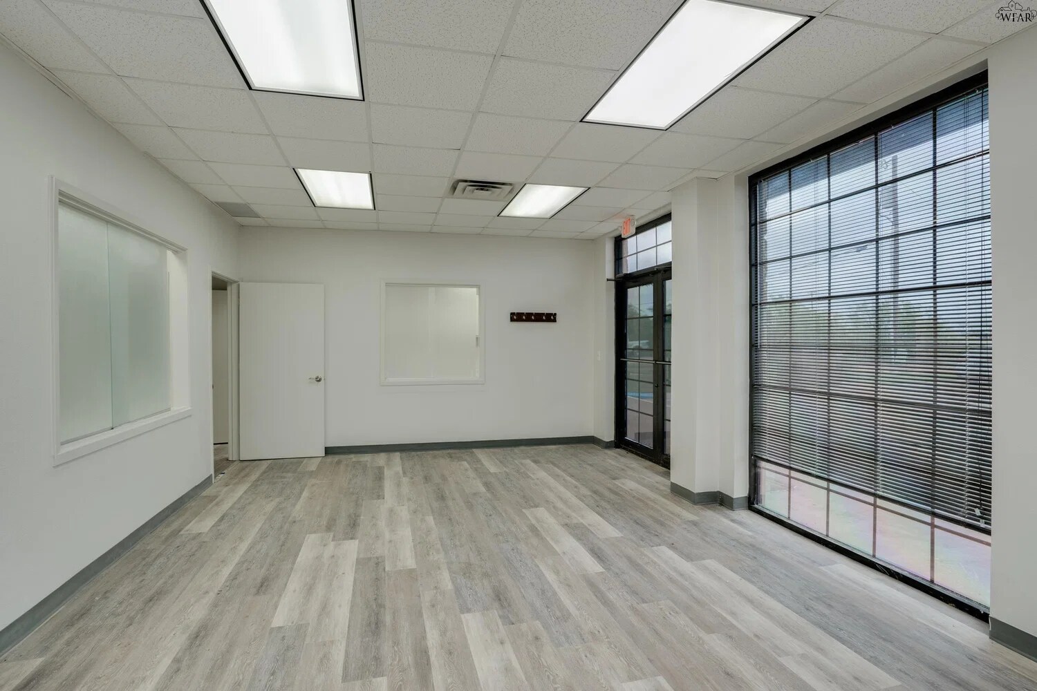 5800 Kell Blvd, Wichita Falls, TX à vendre Photo intérieure– Image 1 sur 25