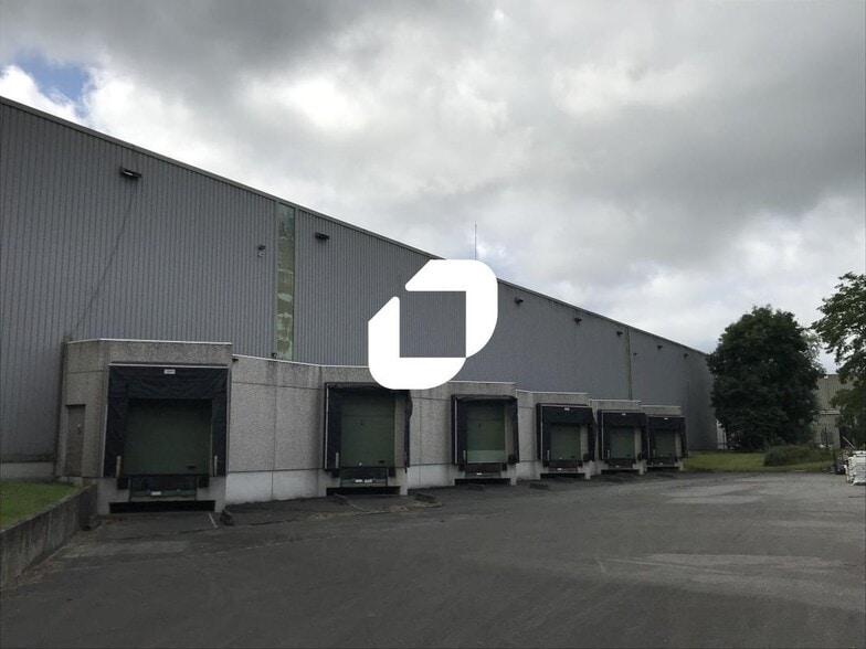 Industriel/Logistique dans Lognes à louer - Photo de l’immeuble – Image 1 sur 8
