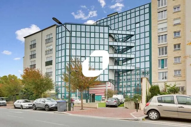 Plus de détails pour 5 Boulevard Du Maréchal Joffre, Bourg-la-Reine - Bureau à louer