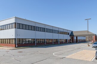 Plus de détails pour 81 Commerce Dr, Fall River, MA - Industriel/Logistique à louer