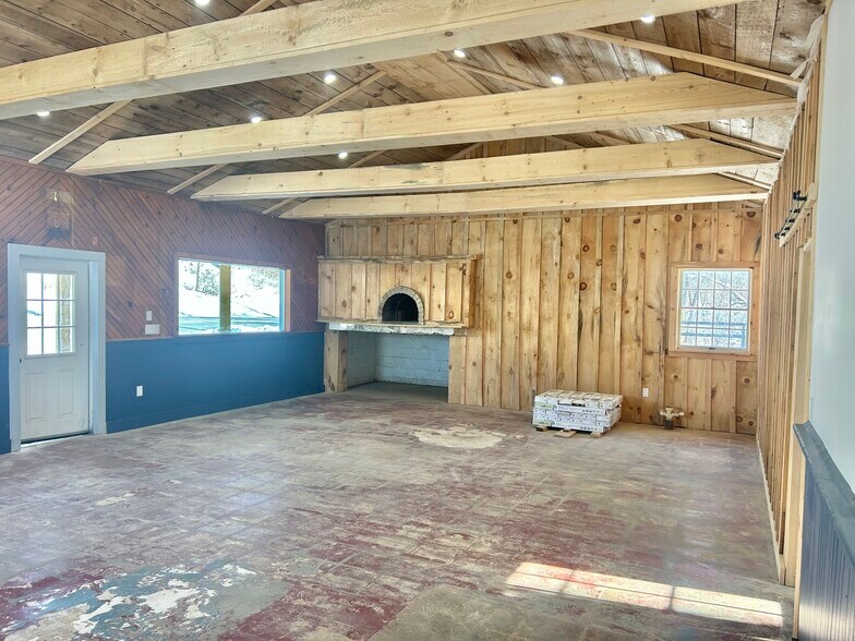 6425 US-209 Rt, Kerhonkson, NY à vendre - Photo de l’immeuble – Image 2 sur 9